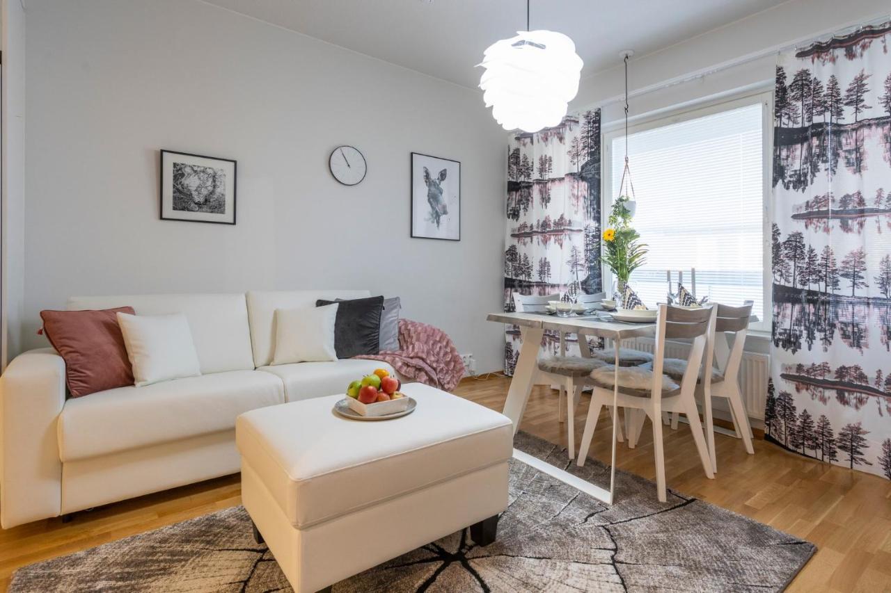 Vasko Luxurious Suites, Kaakkuri Rovaniemi Ngoại thất bức ảnh